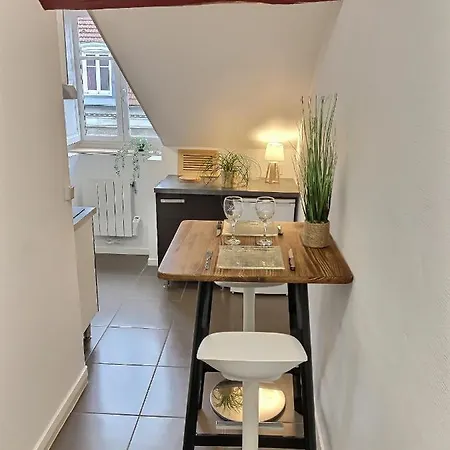 Wonderhost, Au Calme En Hypercentre Avec Parking Apartment Pau Exterior photo